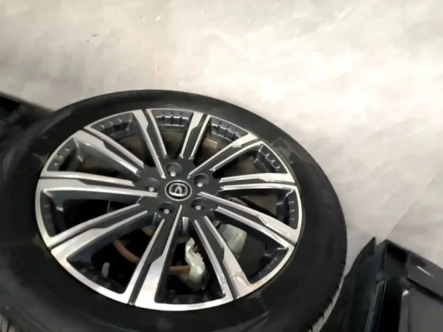 Changan CS75 Plus — Фото автомобиля 22