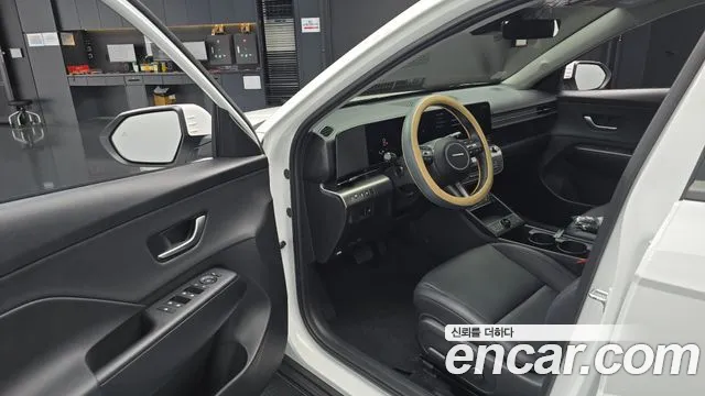 Hyundai Kona SX2 — Фото автомобиля 10
