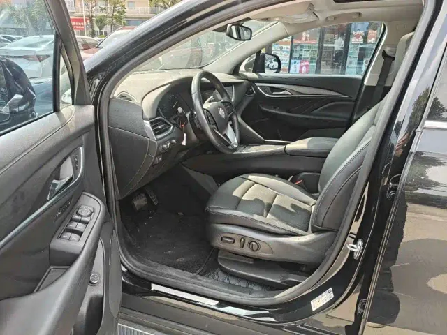 Buick Enclave — Фото автомобиля 5