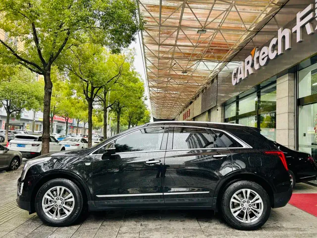 Cadillac XT5 — Фото автомобиля 5