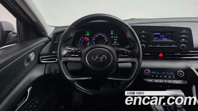 Hyundai Avante CN7 — Фото автомобиля 12