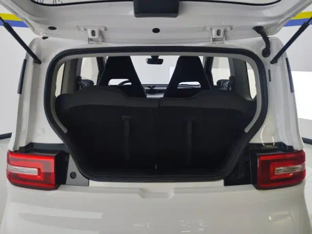 Wuling Hongguang Mini EV — Фото автомобиля 4