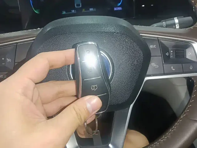 BYD Qin PLUS — Фото автомобиля 8