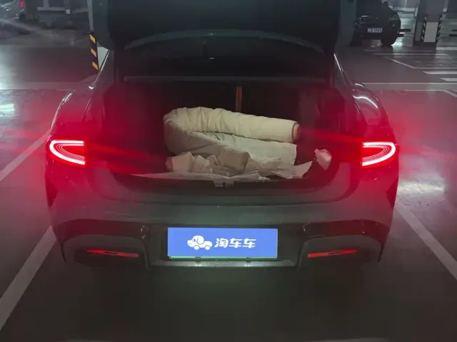 Xiaomi SU7 — Фото автомобиля 4