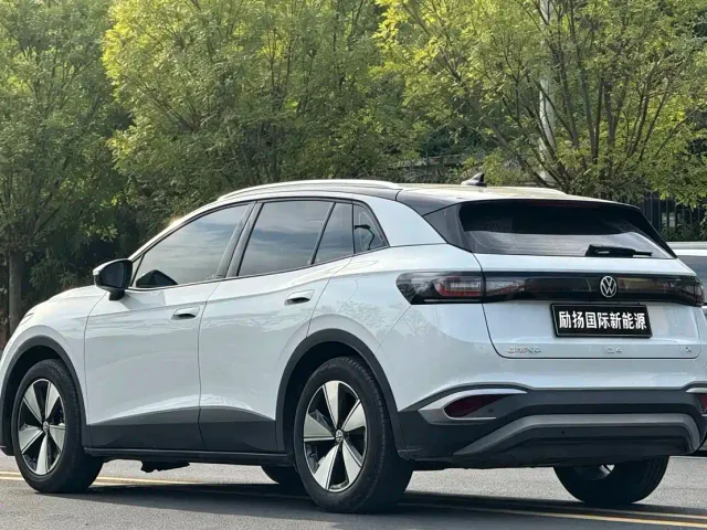 Volkswagen ID.4 X — Фото автомобиля 6