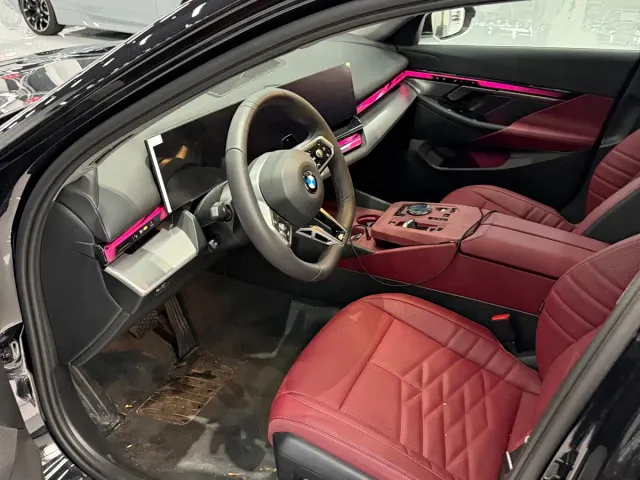 BMW 5 Series — Фото автомобиля 7