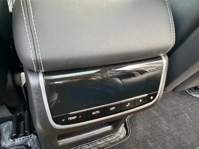 GAC Trumpchi GS8 — Фото автомобиля 15