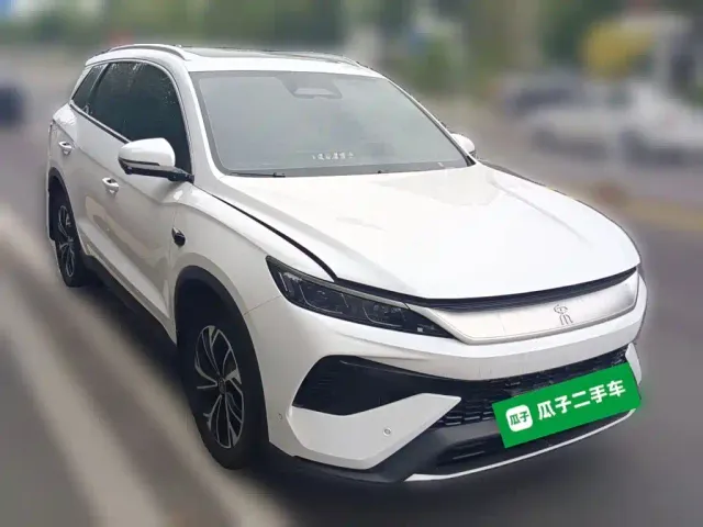 BYD Song Pro — Фото автомобиля 3