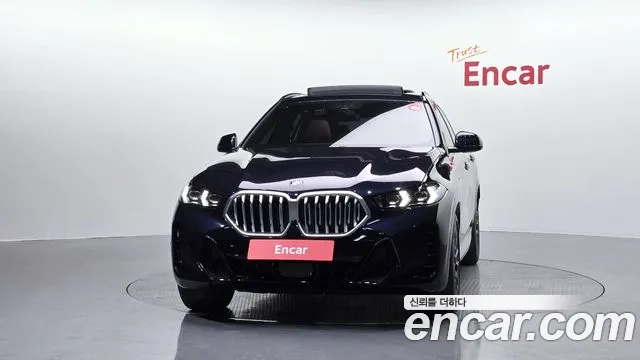 BMW X6 xDrive40i M Sport — Фото автомобиля 3