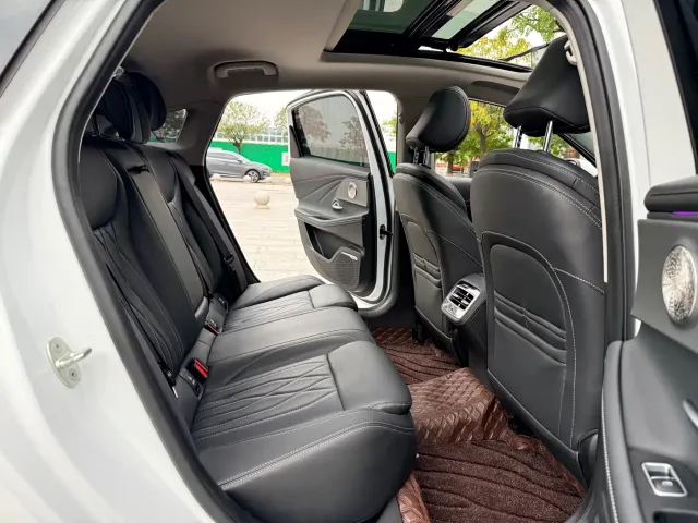 Chery Arrizo 8 — Фото автомобиля 8