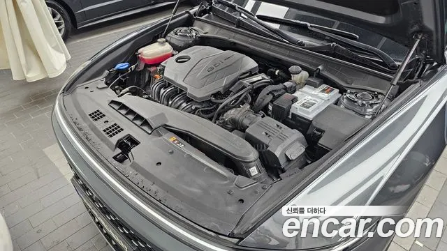 Hyundai Grandeur Grandeur (GN7) 2.5 Бензин 2WD — Фото автомобиля 6