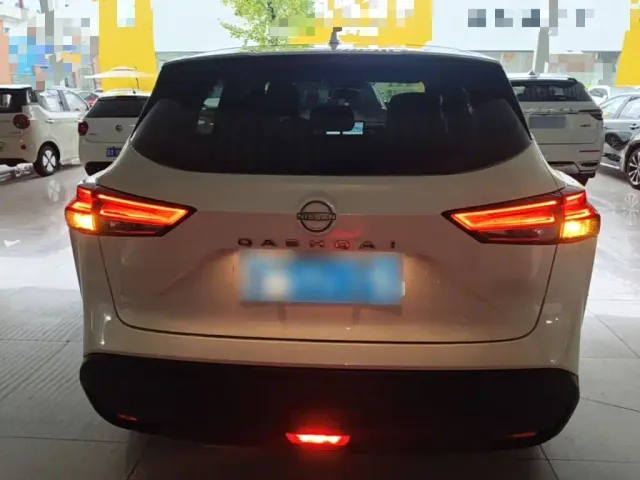 Nissan Qashqai — Фото автомобиля 5