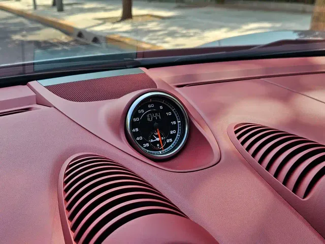 Porsche 718 — Фото автомобиля 12