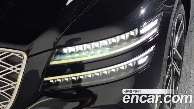 Genesis G80 Бензин 2.5 турбо AWD — Фото автомобиля 20
