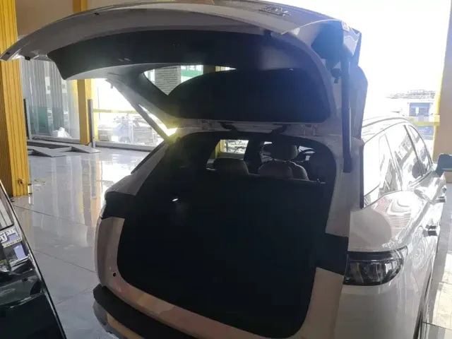 BYD Song L DM-i — Фото автомобиля 18