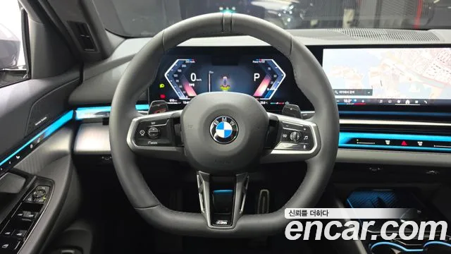 BMW 5 Series G60 — Фото автомобиля 19