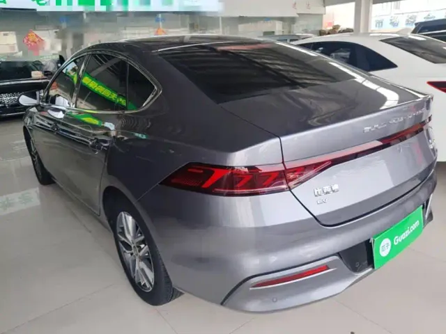 BYD Qin PLUS — Фото автомобиля 4