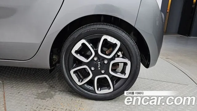 Kia RAY Новый Ray Signature — Фото автомобиля 18