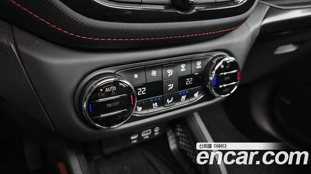 ChevroletGMDaewoo Trailblazer Trailblazer 1.3 турбо 4WD — Фото автомобиля 19