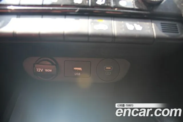 Hyundai AVANTE Новый Avante (CN7) — Фото автомобиля 17