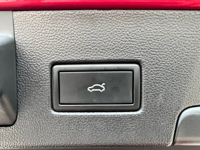 Volkswagen Lamando — Фото автомобиля 9