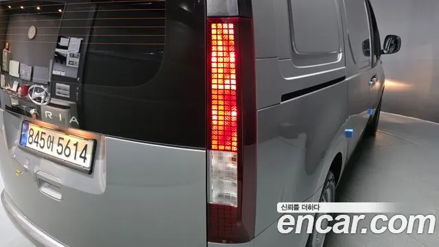 Hyundai Staria Staria Карго 3 места — Фото автомобиля 23