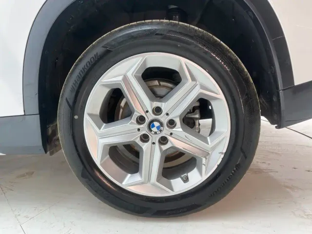 BMW X1 — Фото автомобиля 30