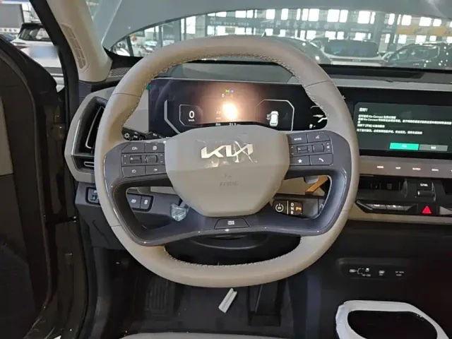 Kia EV5 — Фото автомобиля 10