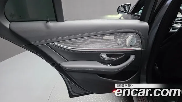 Mercedes-Benz E-Class W213 — Фото автомобиля 14