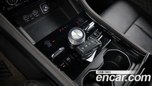 Jeep Cherokee — Фото автомобиля 9
