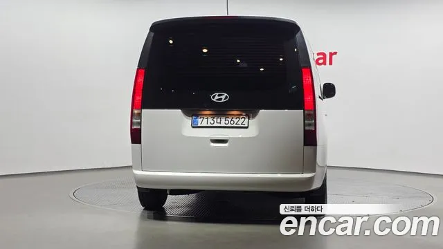 Hyundai Staria — Фото автомобиля 4