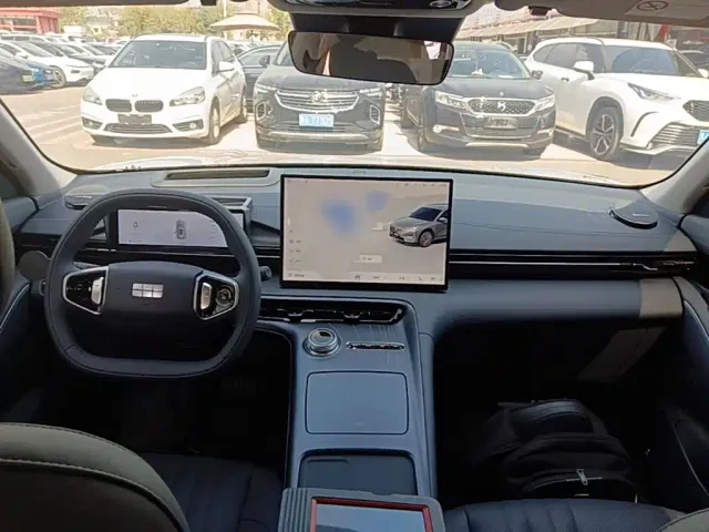Geely Galaxy E5 — Фото автомобиля 9