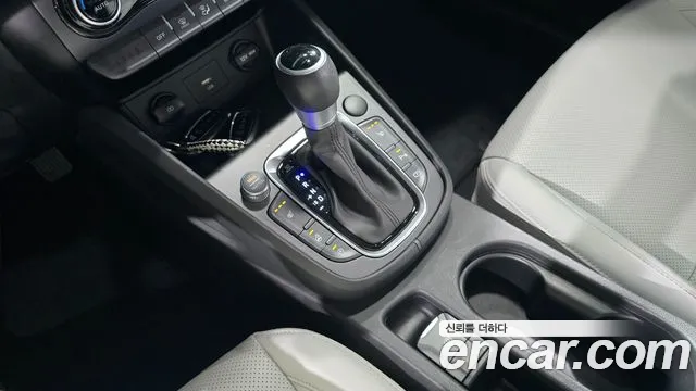 Hyundai Kona Новый Kona Бензин 1.6 турбо 2WD — Фото автомобиля 9