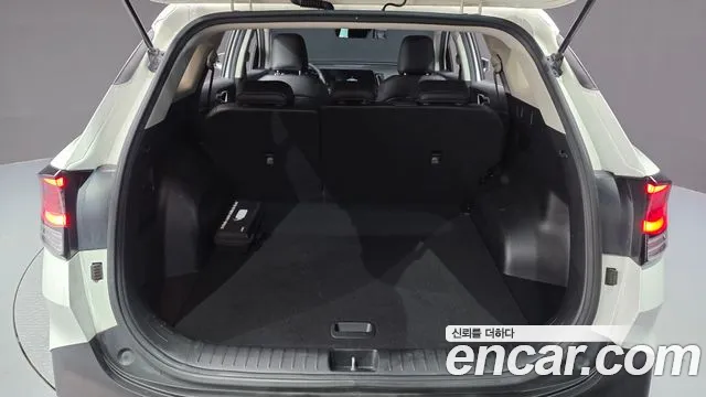 Kia Sportage Sportage 5-е поколение Дизель 2.0 2WD — Фото автомобиля 16