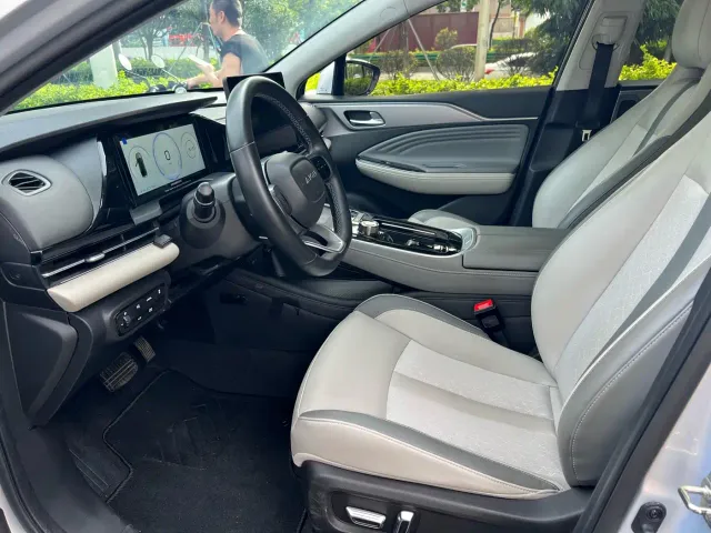 GAC Aion S Plus — Фото автомобиля 7