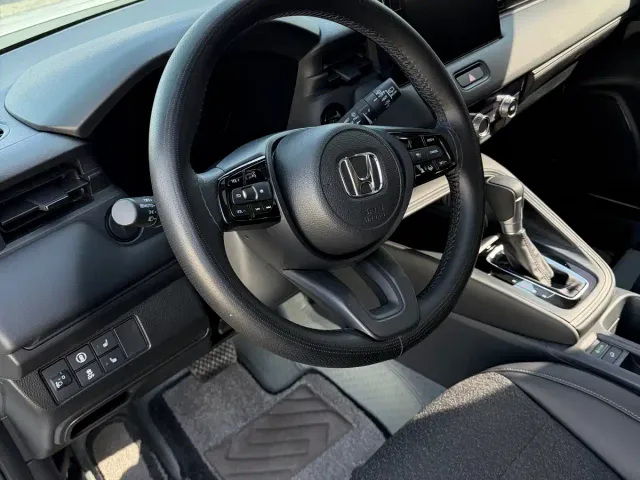Honda Vezel — Фото автомобиля 6