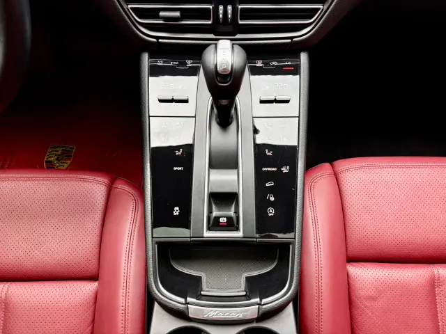 Porsche Macan — Фото автомобиля 14