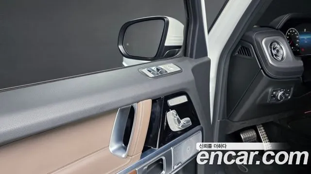 Mercedes-Benz G-Class — Фото автомобиля 27