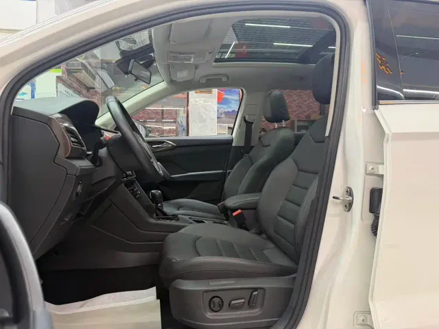 Volkswagen Tharu — Фото автомобиля 4