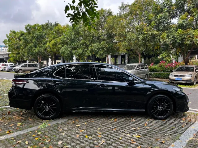 Toyota Camry — Фото автомобиля 9