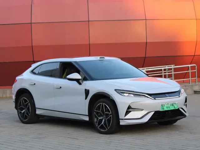 BYD Song L EV — Фото автомобиля 3