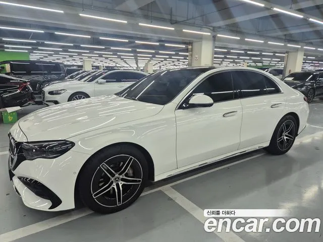 Mercedes-Benz E-Class W214 — Фото автомобиля 2