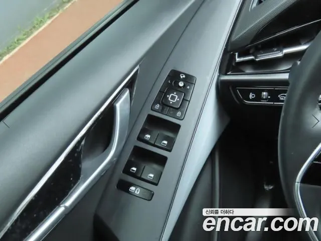 Kia Niro The All New Niro — Фото автомобиля 12
