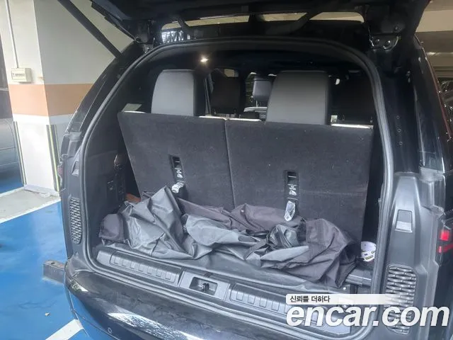 Land Rover Discovery — Фото автомобиля 11