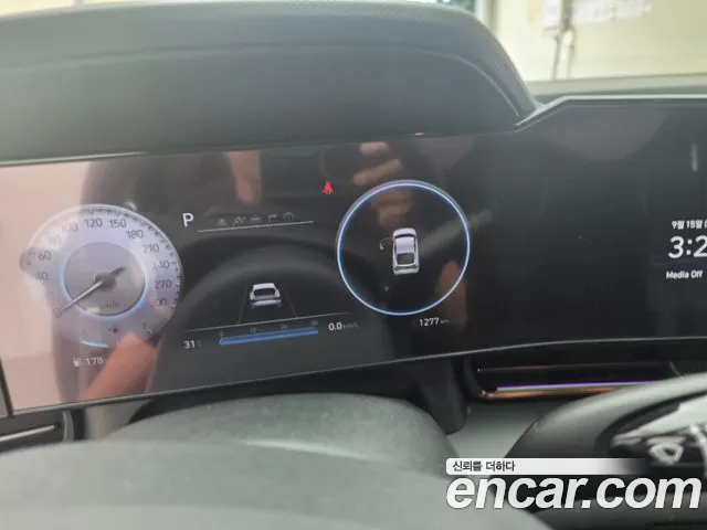 Hyundai Avante CN7 — Фото автомобиля 10