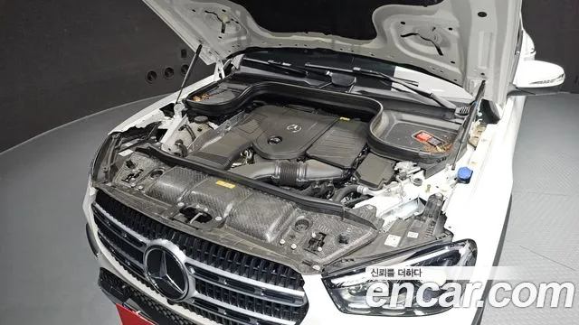 Mercedes-Benz GLE-Class — Фото автомобиля 5