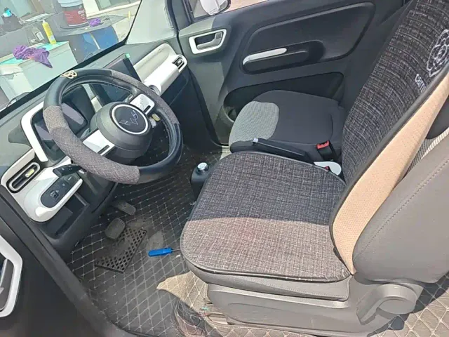 Wuling Hongguang Mini EV — Фото автомобиля 16