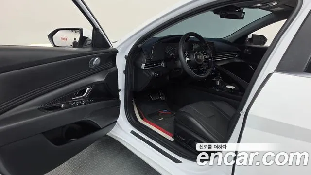 Hyundai AVANTE Новый Avante (CN7) — Фото автомобиля 10
