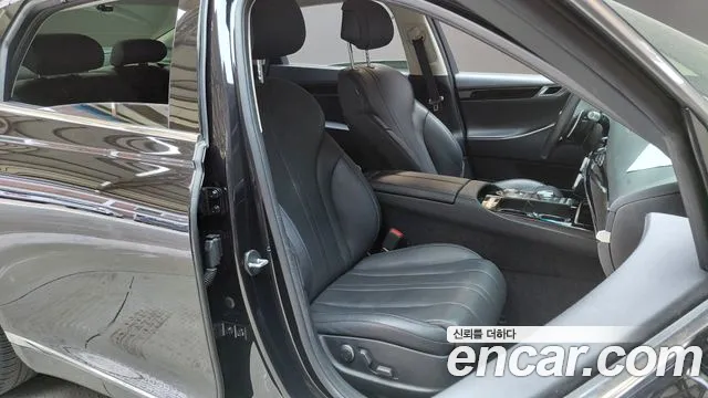 Genesis G80 RG3 — Фото автомобиля 16