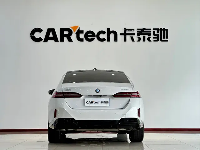 BMW 5 Series — Фото автомобиля 21
